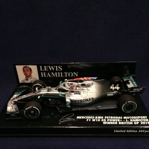 画像: セカンドハンド品●PMA1/43 MERCEDES-AMG PETRONAS W10 WINNER BRITISH GP 2019 (L.ハミルトン）#44