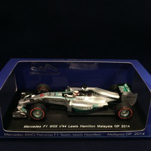 画像: セカンドハンド品●鈴鹿サーキット別注●SPARK 1/43 MERCEDES F1 W05 MALAYSIA GP 2014 （L.ハミルトン）#44