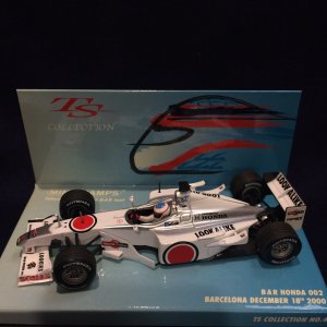 画像: セカンドハンド品●PMA1/43 TSBOX BAR HONDA 002 FIRST TEST BARCELONA 2000 (佐藤琢磨）