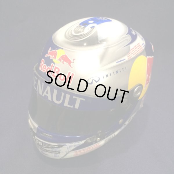 画像1: 希少品●1/2スケール RED BULL2010 プルトップ仕様ミニヘルメット (S.ベッテル）