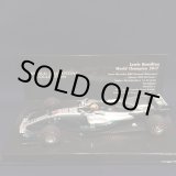 画像: セカンドハンド品●WORLD CHAMPIONパッケージ●PMA1/43 MERCEDES-AMG PETRONAS W08 (L.ハミルトン）2017 #44