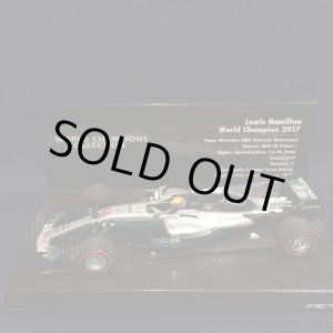 画像: セカンドハンド品●WORLD CHAMPIONパッケージ●PMA1/43 MERCEDES-AMG PETRONAS W08 (L.ハミルトン）2017 #44