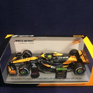 画像: 新品正規入荷品●SPARK 1/43 McLAREN MCL38 WINNER MIAMI GP 2024 (L.ノリス）#4