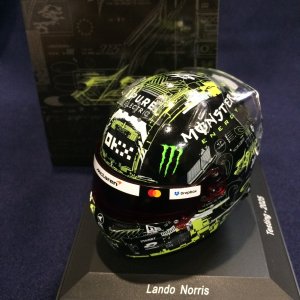 画像: 新品正規入荷品●SPARK1/5 McLAREN TESTING 2025 (L.ノリス） ミニヘルメット