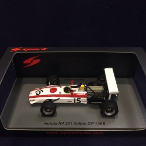 画像: 新品正規入荷品●SPARK 1/43 HONDA RA301 ITALIAN GP 1968 (D.HOBBS) #15
