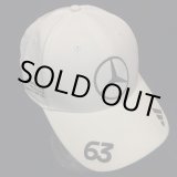 画像: メルセデス AMG ペトロナス F1 チーム ジョージ・ラッセル キャップ ホワイト 2025