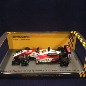 画像: セカンドハンド品●SPARK 1/43 DALLALRA F3 THEODORE by PREMA FIA F3 WORLD CUP MACAU GP 2017 (ミック・シューマッハ）#10