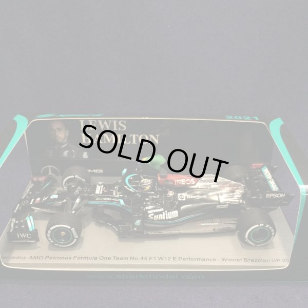 画像1: セカンドハンド品●SPARK1/43 MERCEDES-AMG PETORONAS W12 WINNER BRAZILIAN GP 2021 (L.ハミルトン）#44