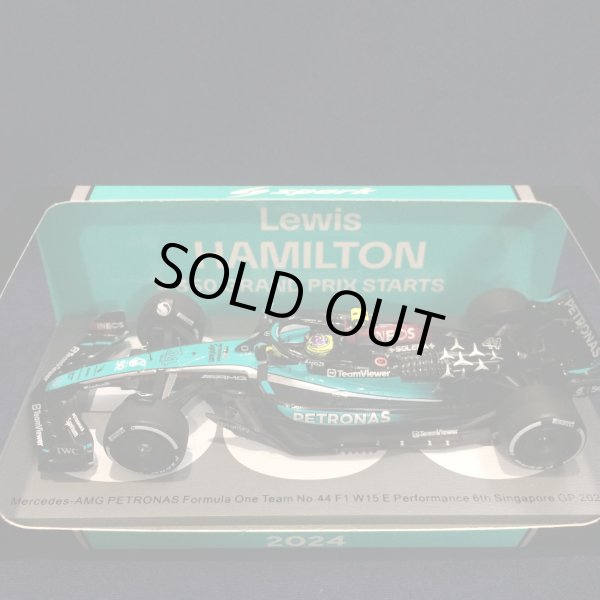 画像1: 新品正規入荷品●SPARK 1/43 MERCEDES-AMG PETRONAS F1 W15 250GP 6th SINGAPORE GP 2024 (L.ハミルトン）#44