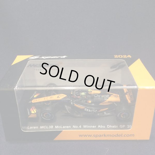 画像1: 新品正規入荷品●SPARK 1/64 McLAREN MCL38 WINNER ABU DHABI GP 2024 (L.ノリス）#4