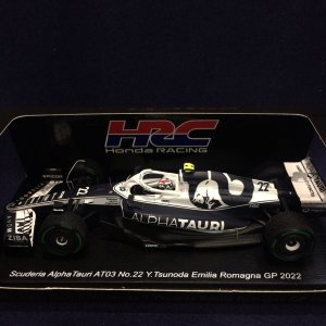 画像: セカンドハンド品●紙外箱(スリブ)傷有●SPARK 1/43 ALPHA TAURI AT03 EMILIA ROMAGNA GP 2022 (角田裕毅)#22