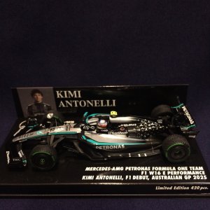 画像: 新品正規入荷品●PMA 1/43 MERCEDES-AMG PETRONAS W16 F1 DEBUT AUSTRALIAN GP 2025 (K.アントネッリ）#12