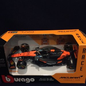 画像: 新品正規入荷品●burago1/43 McLAREN MCL39 （O.ピアストリ）#81 