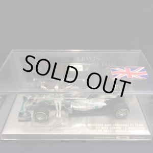 画像: セカンドハンド品●PMA1/43 MERCEDES PETRONAS W05 WINNER ABU DHABI GP WORLD CHAMPION 2014 (L.ハミルトン）#44
