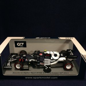 画像: セカンドハンド品●SPARK 1/43 SCUDERIA ALPHA TAURI AT02 3rd AZERBAIJAN GP 2021 (P.ガスリー）#10