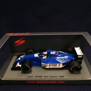 画像: セカンドハンド品●SPARK 1/43 LIGIER JS39B TEST ESTORIL 1994 (M.シューマッハ)