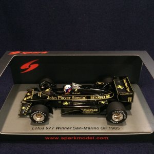 画像: セカンドハンド品●SPARK 1/43 LOTUS 97T WINNER SAN MARINO GP 1985 (E.de.アンジェリス)#11