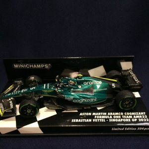 画像: 新品正規入荷品●PMA1/43 ASTON MARTIN AMR22 SINGAPORE GP 2022 (S.ベッテル) #5