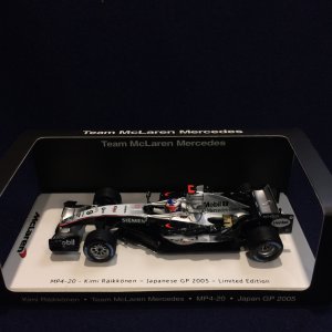 画像: セカンドハンド品●SPARK 1/43 McLAREN MERCEDES MP4-20 JAPANESE GP 2005 (K.ライコネン)#9