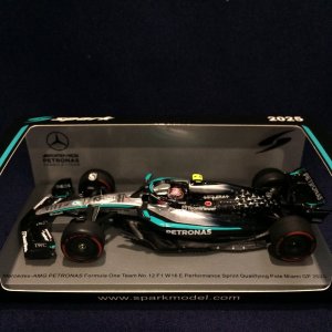 画像: 新品正規荷品●SPARK1/43 MERCEDES-AMG PETRONAS W16 SPRINT QUALIFYING POLE MIAMI GP 2025 (K.アントネッリ）#12
