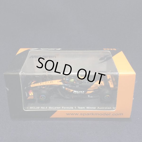 画像1: 新品正規入荷品●SPARK 1/64 McLAREN MCL39 WINNER AUSTRALIAN GP 2025 (L.ノリス）#4