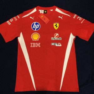 画像: スクーデリア フェラーリ HP チーム ドライバーTシャツ 2026  (XLサイズ）