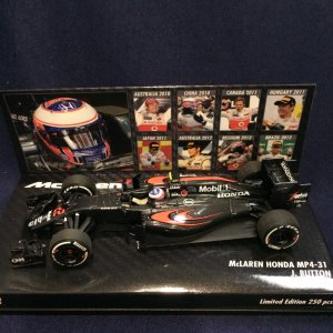 画像: セカンドハンド品●海外別注品●PMA1/43 McLAREN HONDA MP4-31 （J.バトン）#22