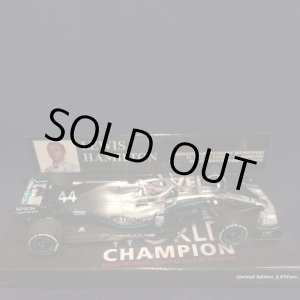 画像: セカンドハンド品●PMA1/43 MERCEDES-AMG PETRONAS W10 USA GP WORLD CHAMPION 2019 (L.ハミルトン)#44