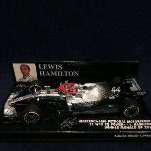 画像: セカンドハンド品●PMA 1/43 MERCEDES-AMG PETORONAS W10 WINNER MONACO GP 2019 (L.ハミルトン)#44