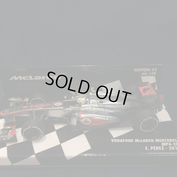 画像1: セカンドハンド品■PMA1/43 VODAFONE McLAREN MERCEDES MP4-28 (S.ペレス）2013 #6