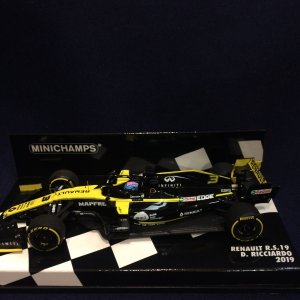 画像: セカンドハンド品●PMA1/43 RENAULT R.S.19 (D.リカルド)2019 #3