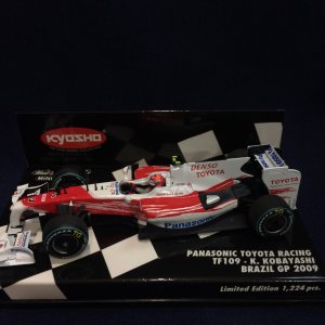 画像: セカンドハンド品●京商別注●PMA1/43 PANASONIC TOYOTA TF109 BRAZIL GP 2009 (小林可夢偉)#10