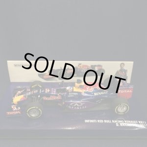 画像: セカンドハンド品●PMA1/43 RED BULL RENAULT RB11 (D.リカルド)2015 #3