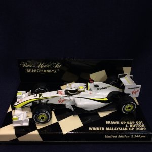画像: セカンドハンド品●PMA1/43 BRAWN GP BGP001 WINNER MALAYSIAN GP 2009 (J.バトン)#22