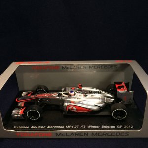 画像: セカンドハンド品●SPARK1/43 VODAFONE McLAREN MERCEDES MP4-27 WINNER BELGIUM GP 2012 (J.バトン) #3