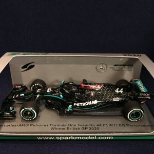 画像: セカンドハンド品●SPARK 1/43 MERCEDES-AMG PETRONAS W11 WINNER BRITISH GP 2020 (l.ハミルトン)#44