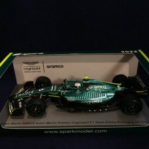 画像: セカンドハンド品●SPARK 1/43 ASTON MARTIN AMR22 EMILIA ROMAGNA GP 2022 (S.ベッテル)#5