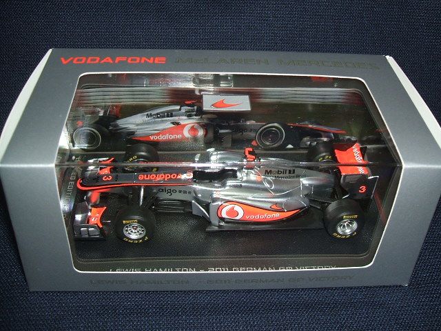 画像1: 新品正規入荷品●SPARK1/43 マクラーレンチーム別注　McLAREN MP4-26 ドイツGP (L.ハミルトン）　ドライバーノンフィギア