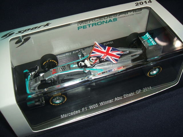 画像: セカンドハンド品●SPARK1/43 MERCEDES W05 WINNER ABU DHABI GP 2014 WORLD CHAMPION (L.ハミルトン）