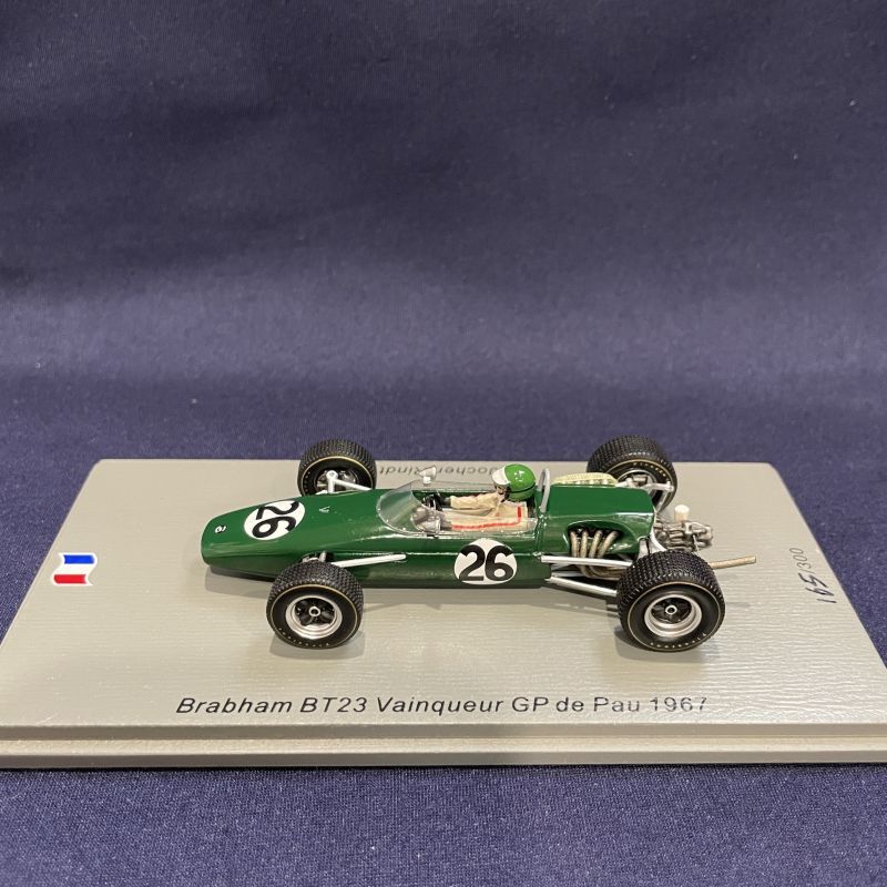 画像1: シグナス特別価格●新品正規荷品●SPARK1/43 BRABHAM BT23 VAINQUEUR GP de PAU 1967 (J.RINDT) #26