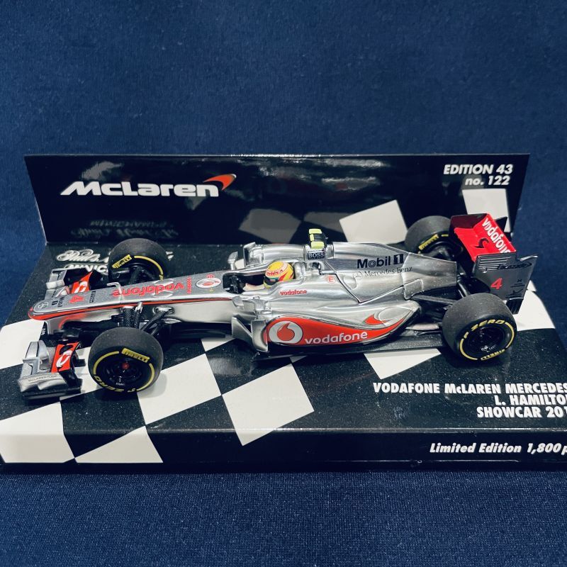 画像1: セカンドハンド品●PMA1/43 VODAFONE McLAREN MERCEDES SHOWCAR 2012 (L.ハミルトン）