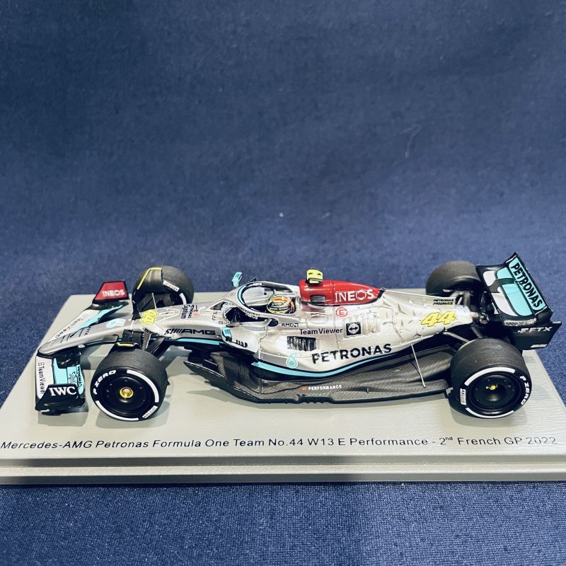 画像1: 新品正規荷品●SPARK1/43 MERCEDES W13 2nd FRENCH GP 2022 (L.ハミルトン）#44