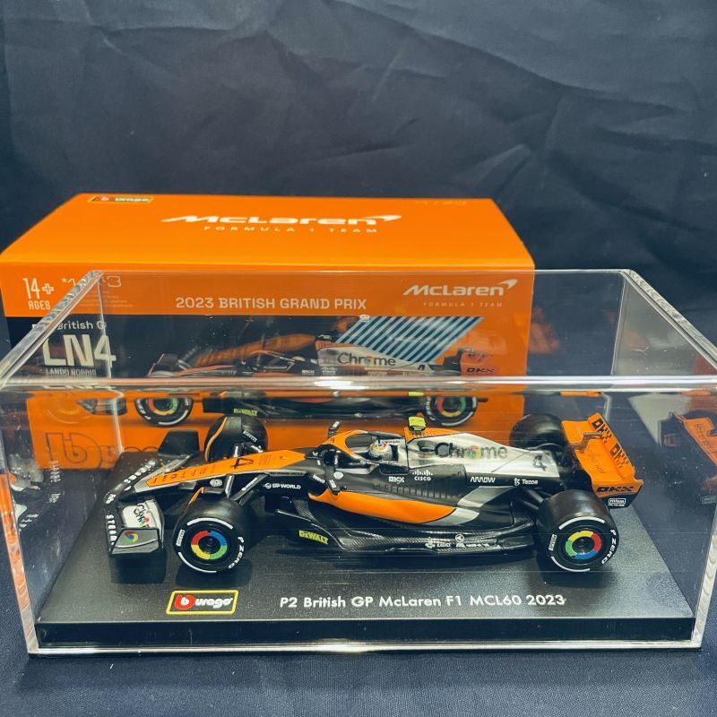 画像1: 新品正規入荷品●burago1/43 McLAREN MCL60 BRITISH GP 2023 (L. ノリス）#4 ※アクリルケース＆ドライバーフィギュア付