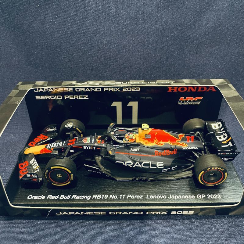 画像1: セカンドハンド品●未開封品●スズカサーキット別注 SPARK1/43 RED BULL HONDA RB19 JAPANESE GP 2023 (S.ペレス）#11