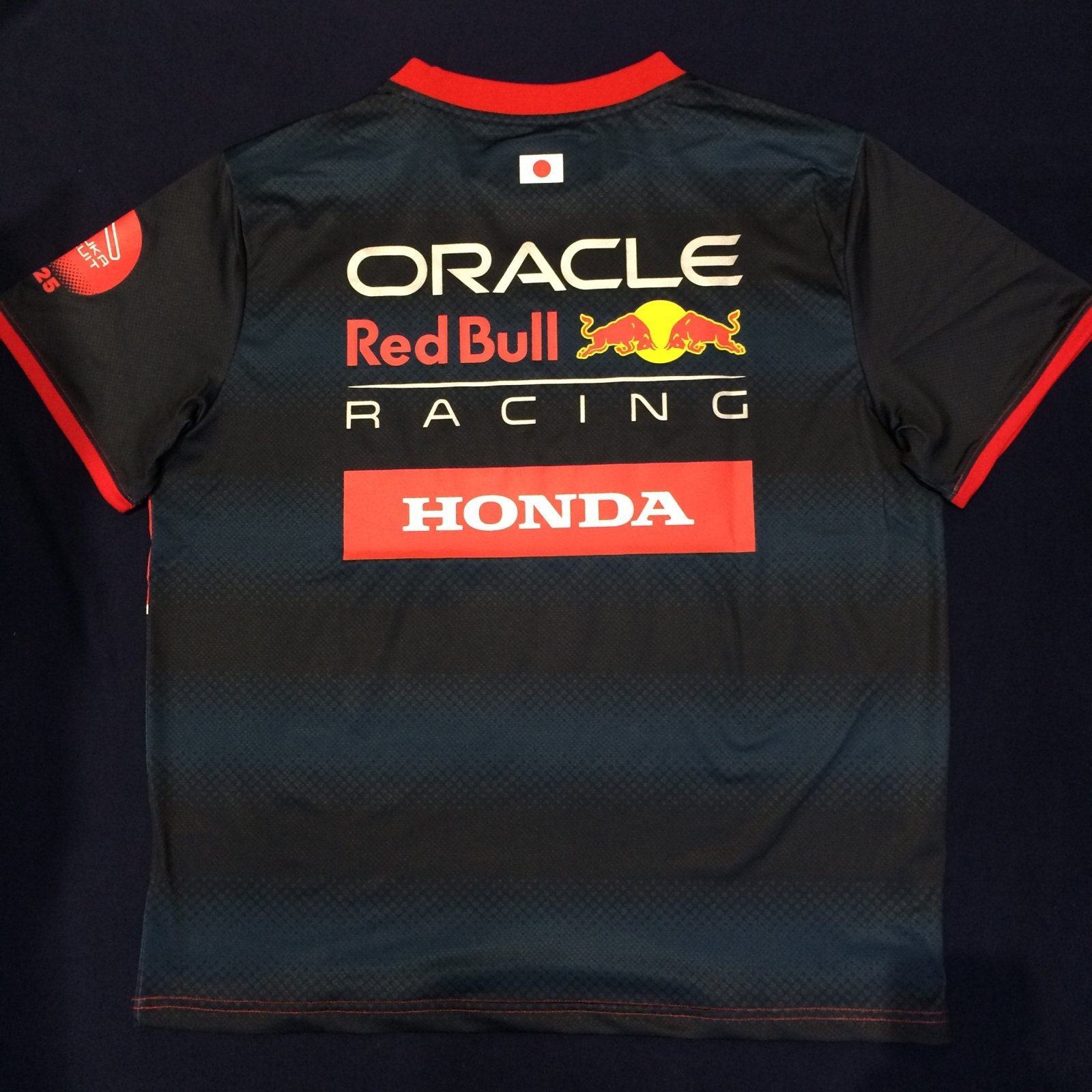 画像: オラクル レッドブル レーシング 日本限定 ホンダ コラボ Tシャツ ネイビー 2025 (サイズ XL)