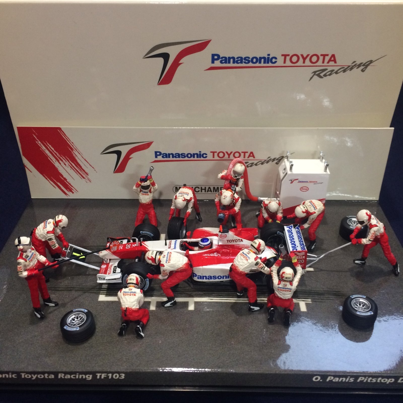 画像1: セカンドハンド品●PMA1/43 TYOTA TF103 （O.パニス）ピットストップジオラマ