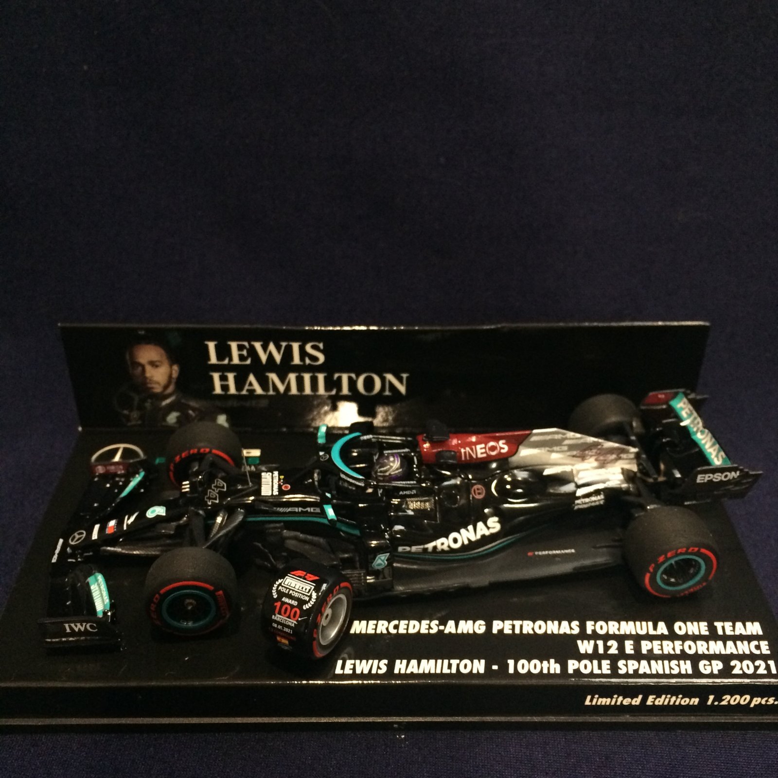 画像1: セカンドハンド品●PMA1/43 MERCEDES-AMG PETORONAS W12 100th POLE SPANISH GP 2021 (L.ハミルトン）#44