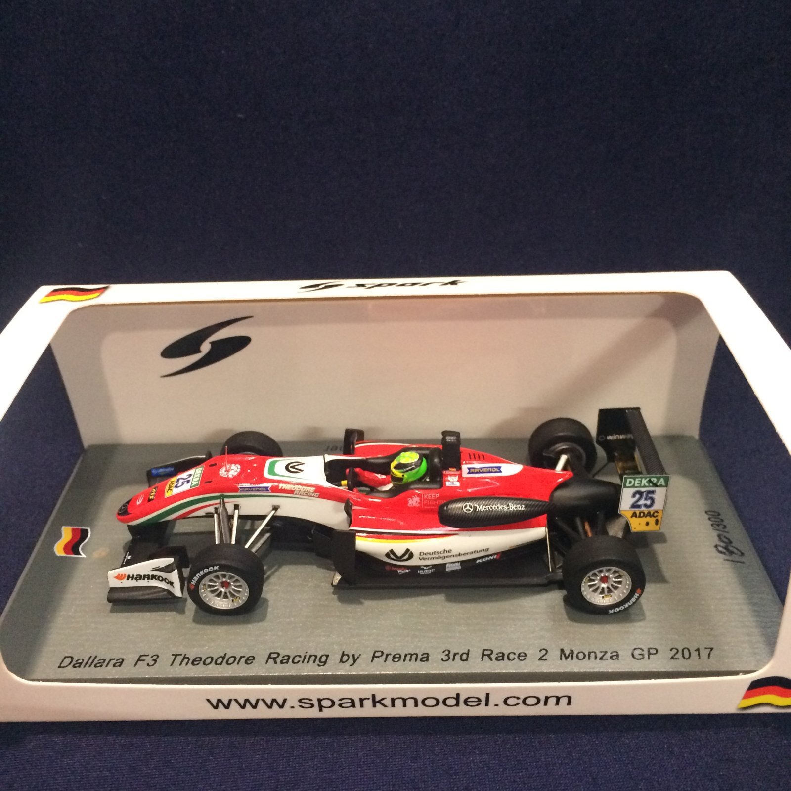 画像1: セカンドハンド品●SPARK 1/43 DALLALRA F3 THEODORE by PREMA 3rd RACE2 MONZA GP 2017 (ミック・シューマッハ）#25