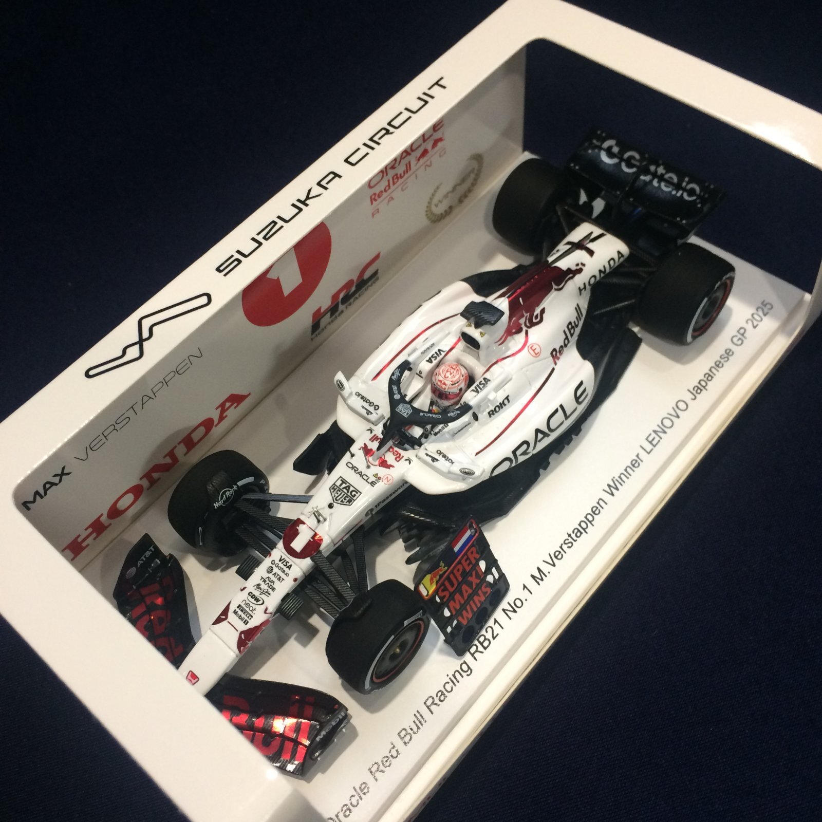画像: 新品正規入荷品●鈴鹿サーキット別注●SPARK 1/43 ORACLE RED BULL HONDA RB21 WINNER JAPANESE GP 2025 (M.フェルスタッペン）#1