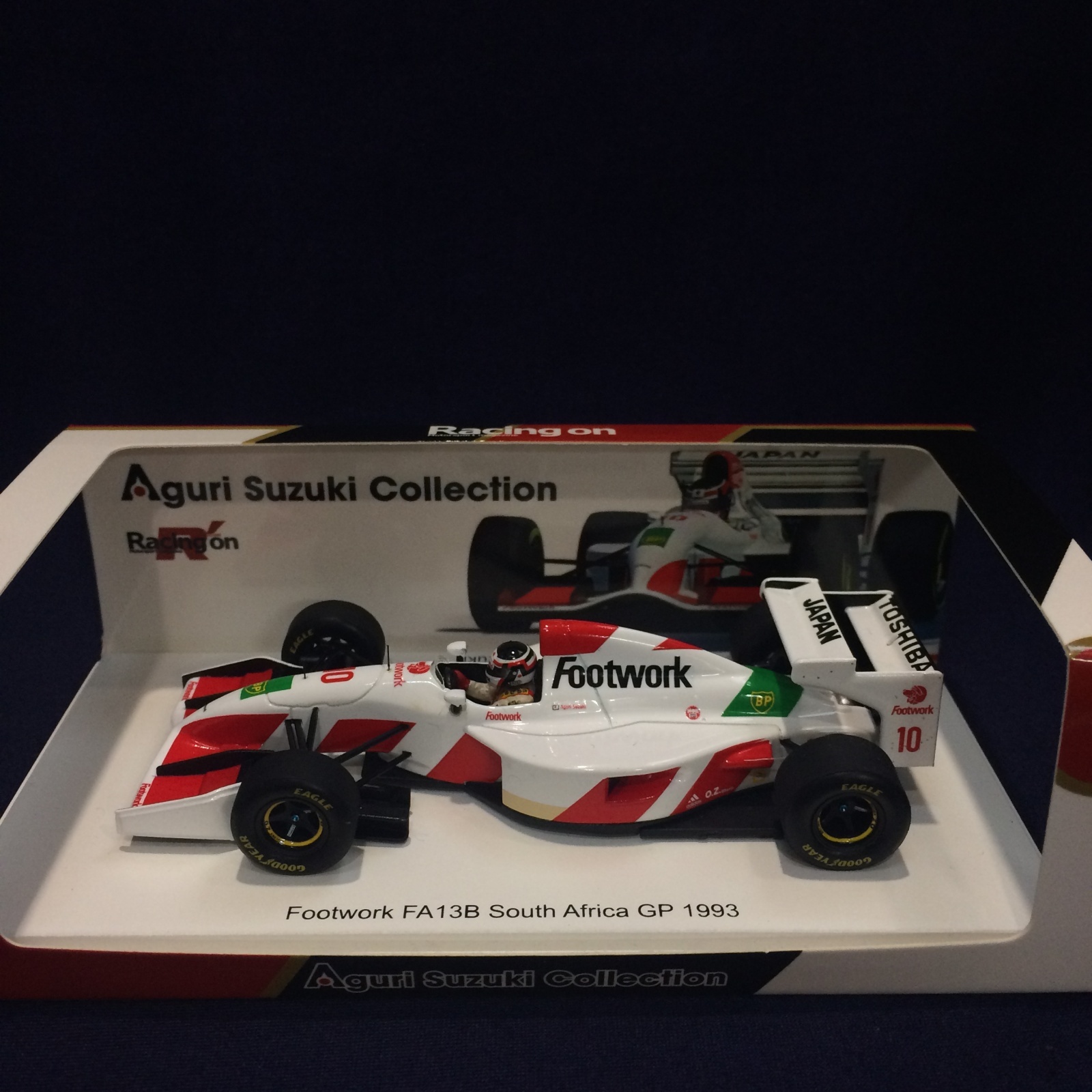 セカンドハンド品○Racing on別注○SPARK 1/43 FOOTWORK FA13B